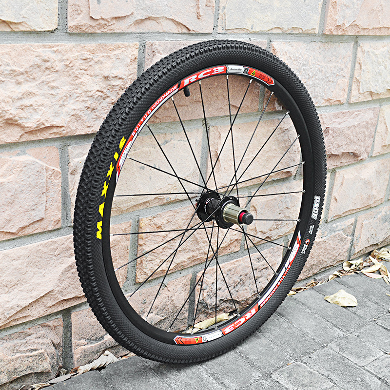 Maxxis pace tire deals